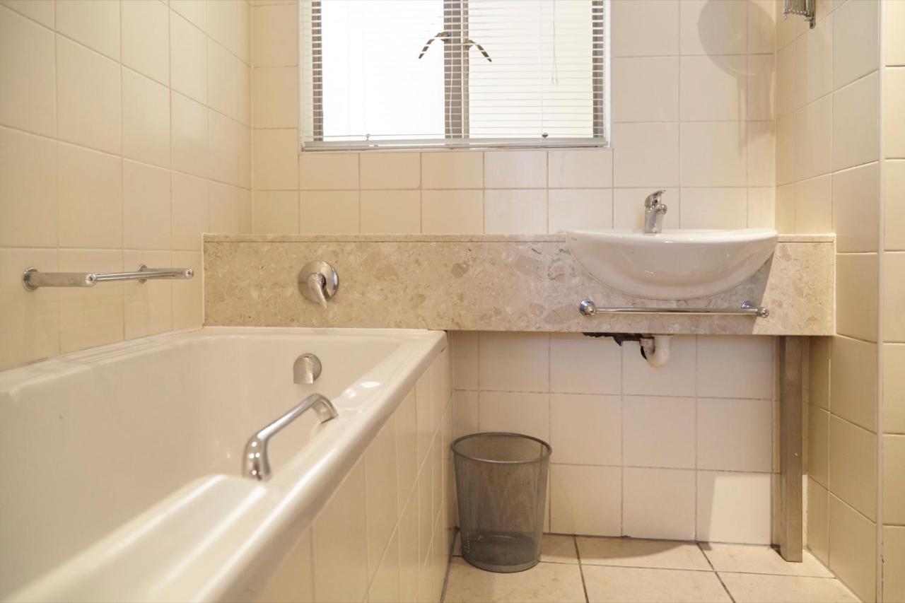 Mutual Heights City Apartments Cape Town Bagian luar foto